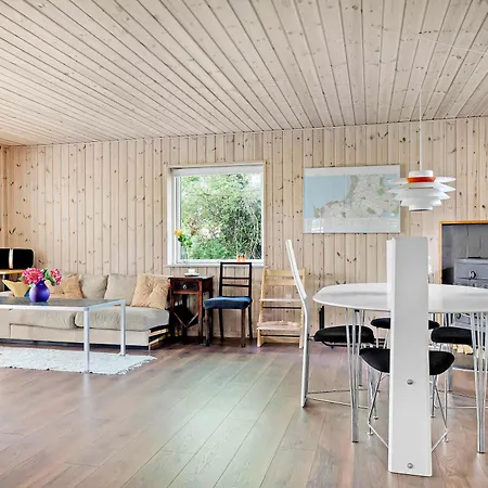 Scenic Summer House 600 Meters From Sandy Asnaes