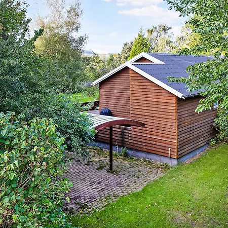 Scenic Summer House 600 Meters From Sandy Asnæs